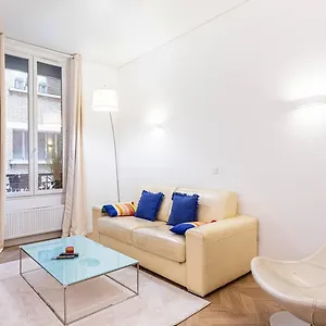 Guestready - Chic And Central Near Attractions Apartment