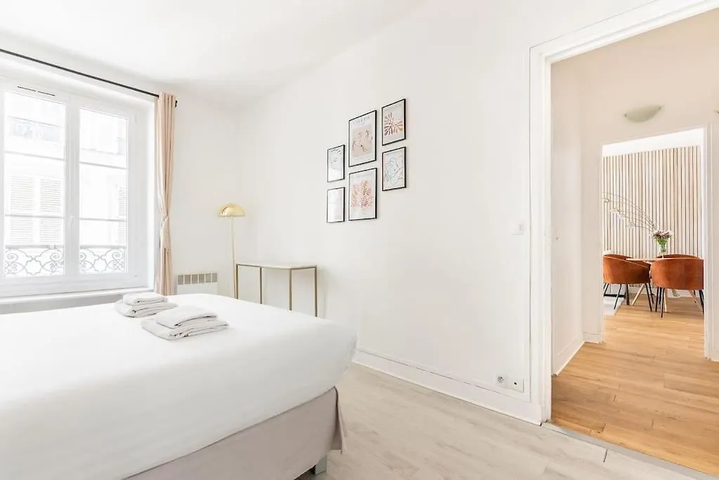 Appartement 2 Pieces #Toureiffel #Invalides Paris
