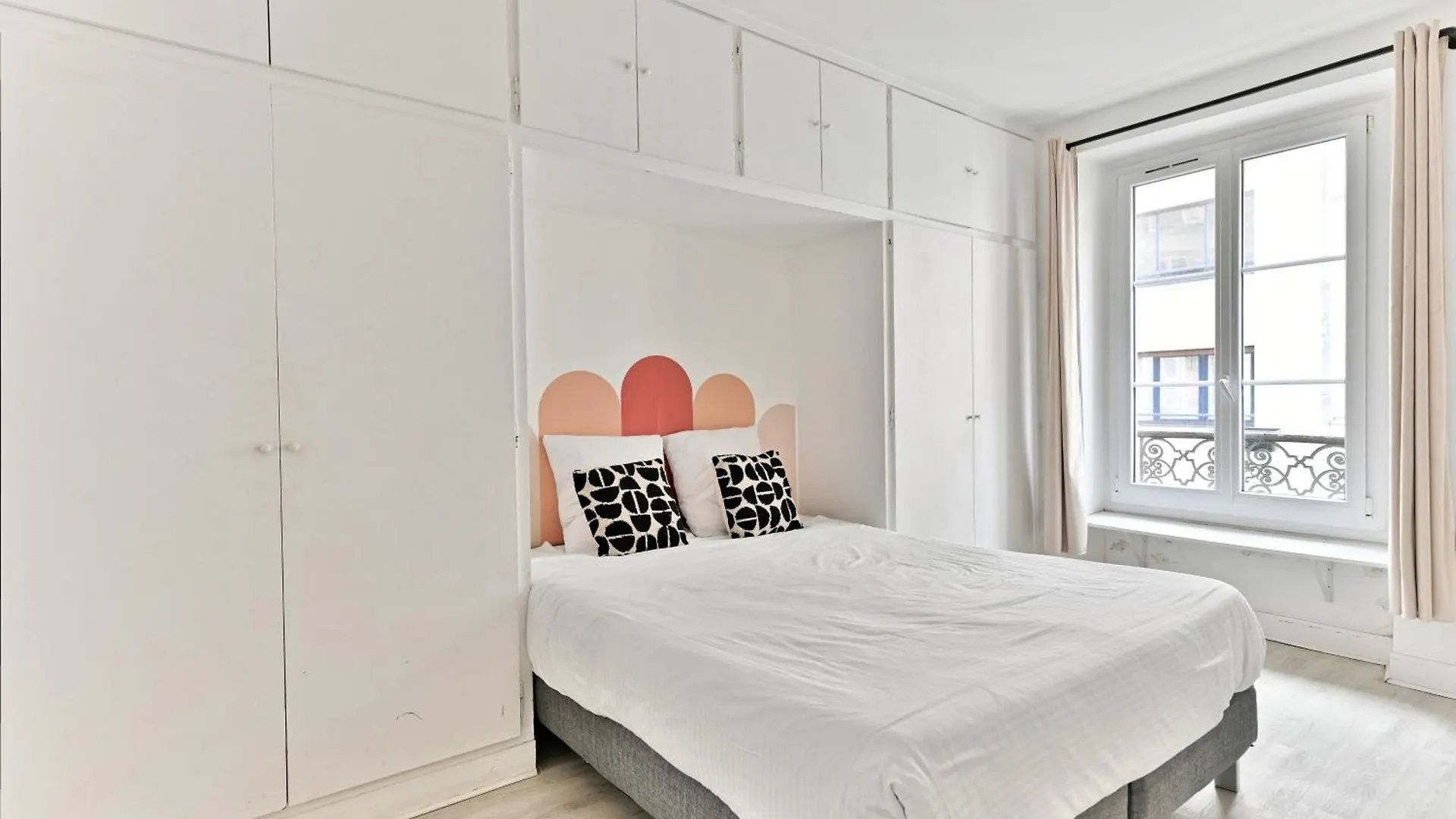 Appartement 2 Pieces #Toureiffel #Invalides Παρίσι Γαλλία